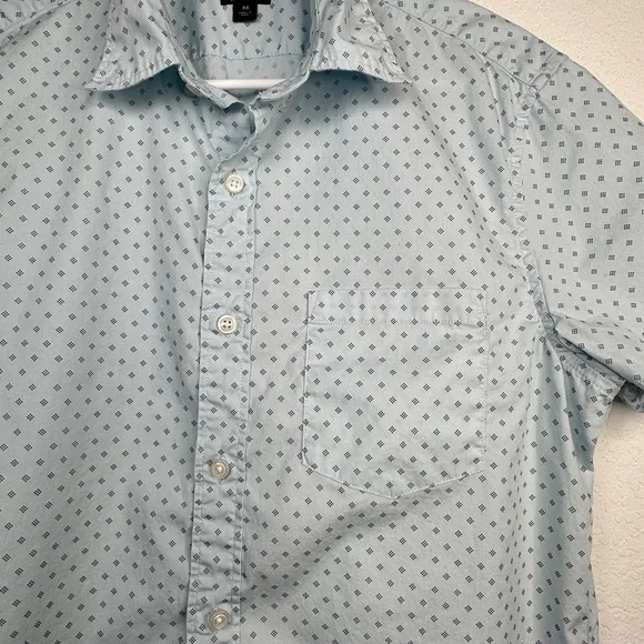 J. Crew Men’s Classic Fit Short Sleeve Shirt Light Blue Size M - Picture 9 of 10
